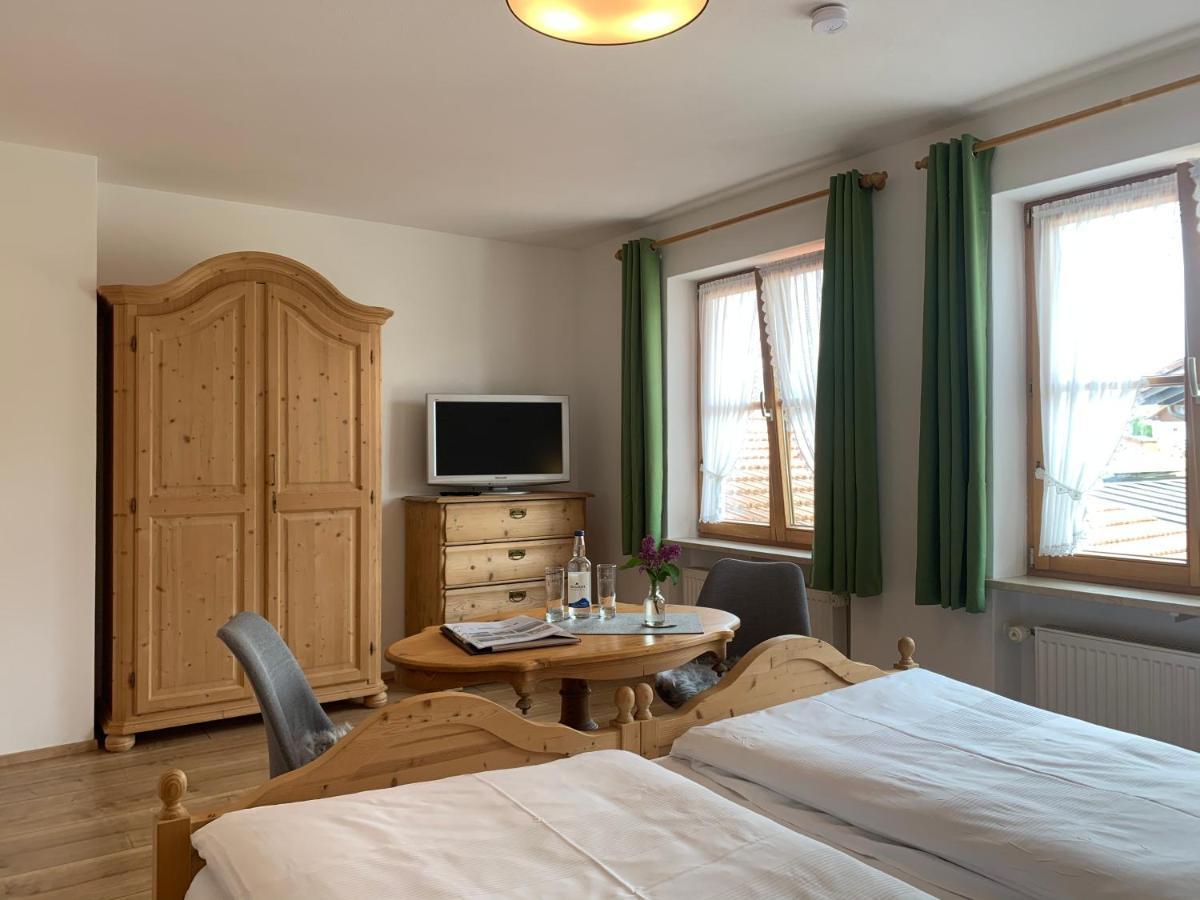 Gaestehaus "Zur Schmiede" แวร์ทอัค ภายนอก รูปภาพ