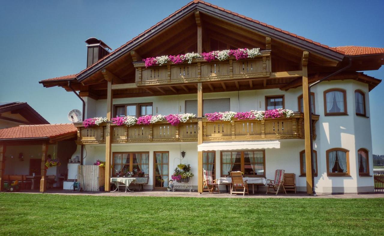 Gaestehaus "Zur Schmiede" แวร์ทอัค ภายนอก รูปภาพ
