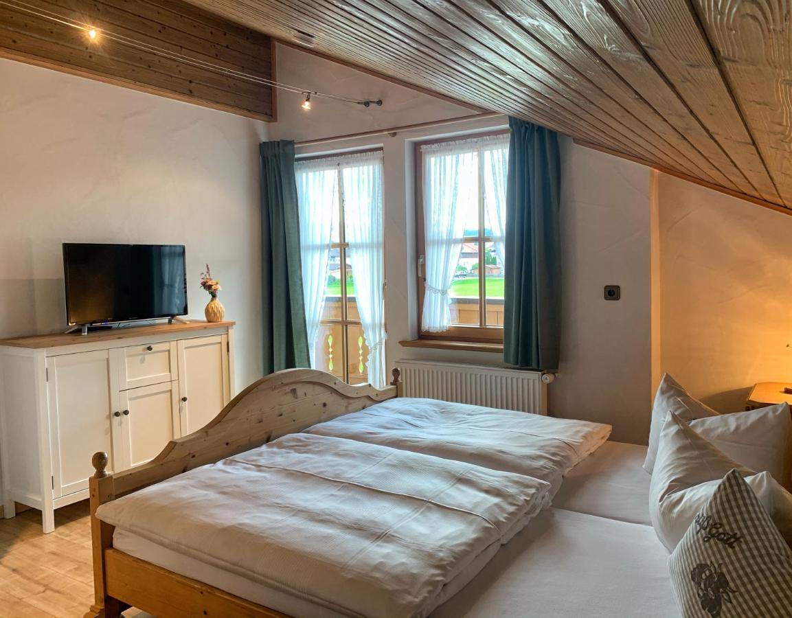 Gaestehaus "Zur Schmiede" แวร์ทอัค ภายนอก รูปภาพ