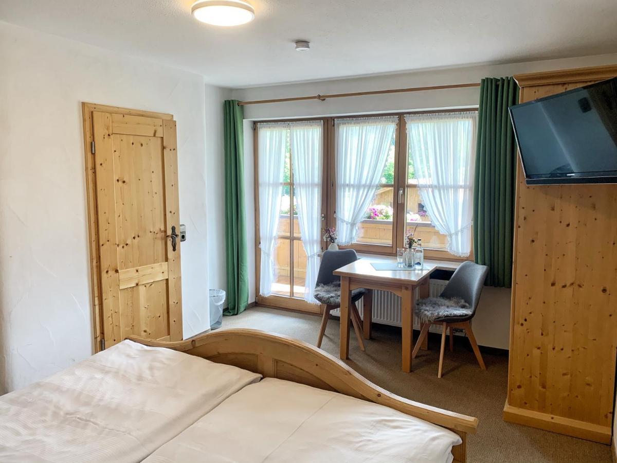 Gaestehaus "Zur Schmiede" แวร์ทอัค ภายนอก รูปภาพ